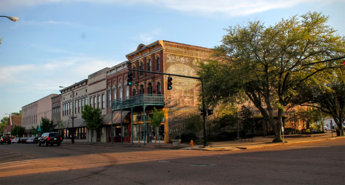 Downtown Columbus, Mississippi, on a visit not long ago (James Fallows / The Atlantic)